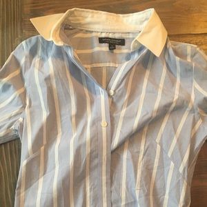 Banana Republic fitted Blouse